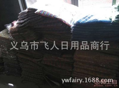 花仙女浙江地垫地毯门垫批发与金华植绒地垫印花地垫厂家直销——义乌市飞人日用品商行产品介绍